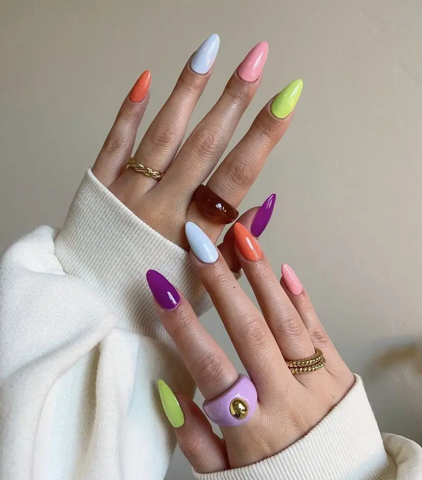 Summer 2023 Acrylic Nails Trends: Cute Almond Shapes Long and Short in Pink, Blue, Green, and Ombre