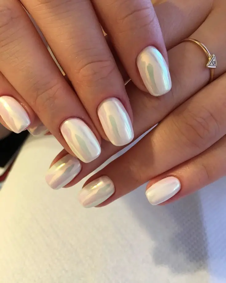 Dive into Summer 2023 with Neutral Nail Trends: Explore Classy and Simple Designs