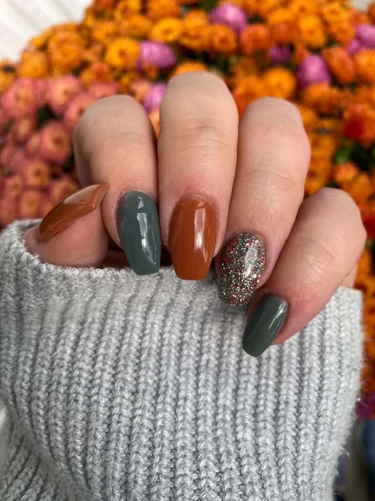 Fall Dip Nails 2023 15 Ideas Embrace the Season with Stunning Nail