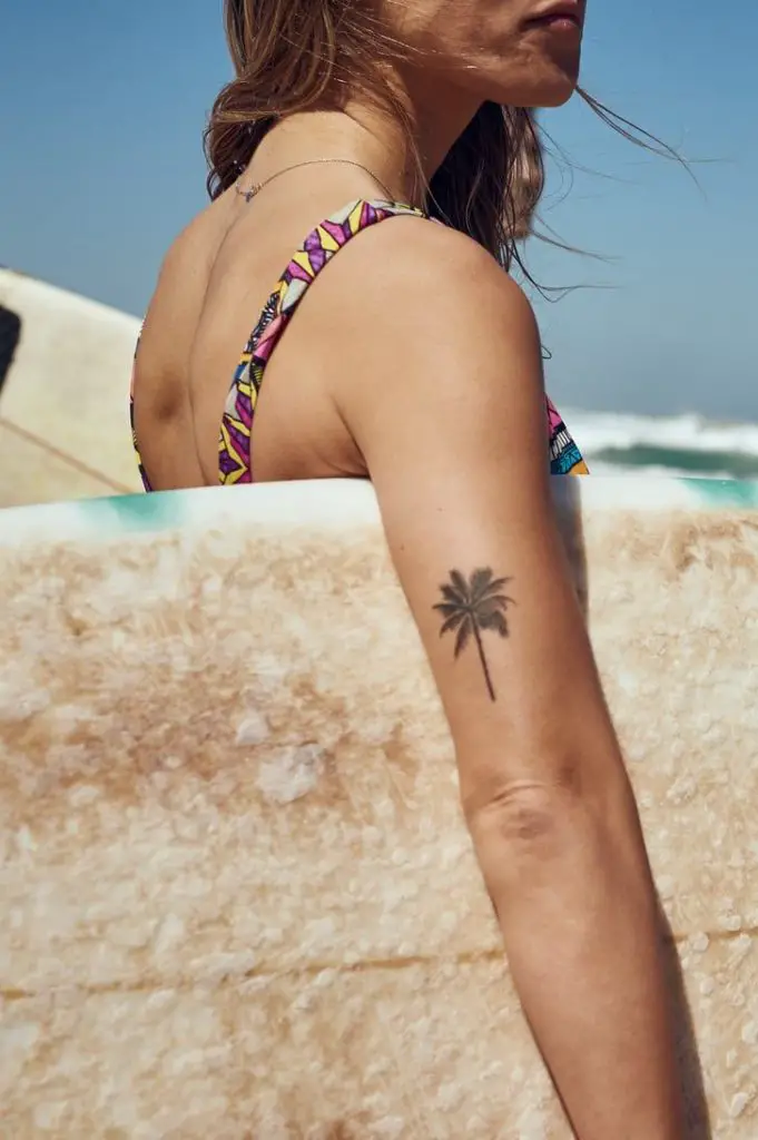 Summer Women Tattoo 26 Ideas