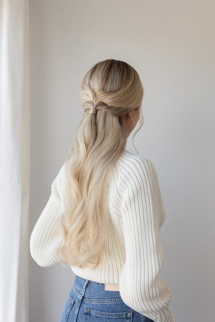 Easy Fall Hairstyles Half Up 2023 15 Ideas: Embrace the Season with Style