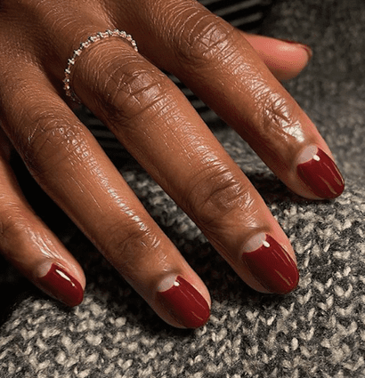 Modern Allure: Short Nails Dark Skin with Chic Simple Nail Designs