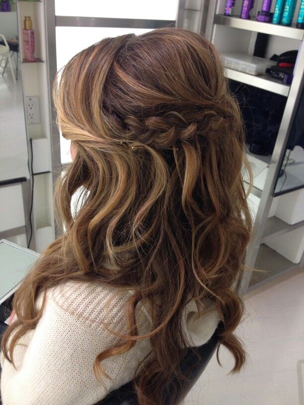 Easy Fall Hairstyles Half Up 2023 15 Ideas: Embrace the Season with Style