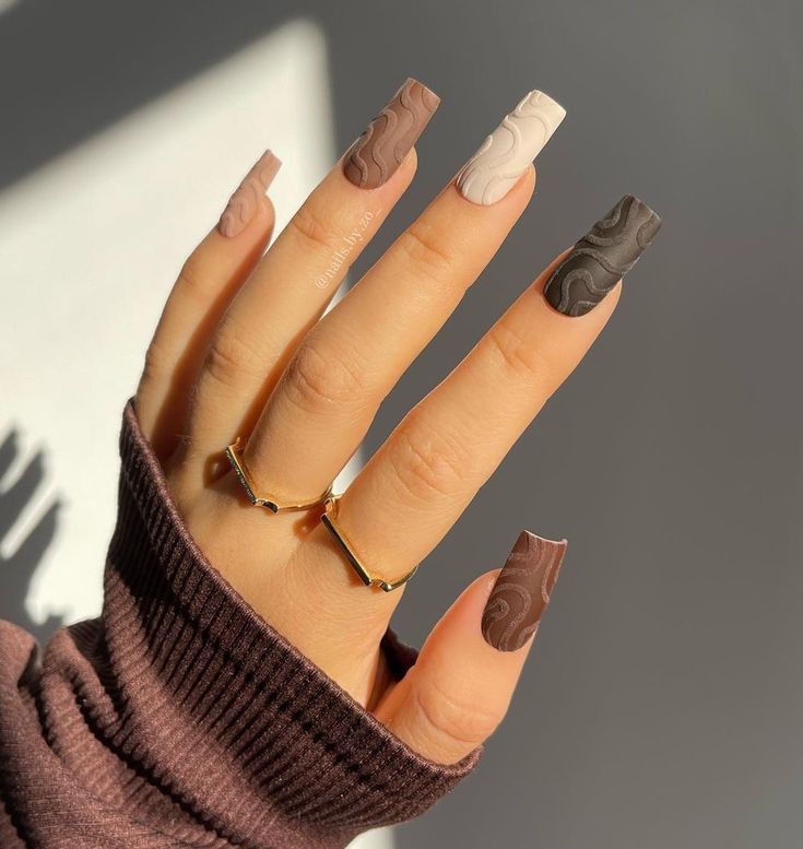 Stay Trendy this Autumn: 2023 Fall Nail Designs for Short and Long Square Nails