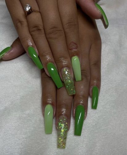 Cool and Calm: Mint Green Nail Designs for Dark Skin Enthusiasts