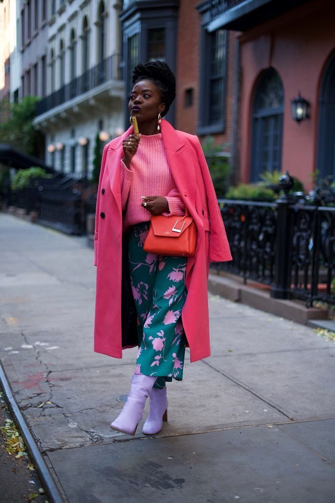 Pink Outfits for Black Women: Streetwear 16 Ideas