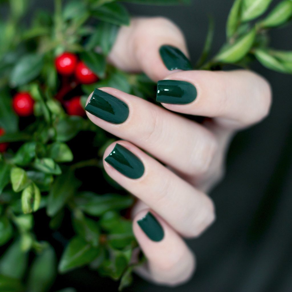 Unleashing Autumn Vibes: Discover Top Trending Fall Nail Designs and Colors for 2023