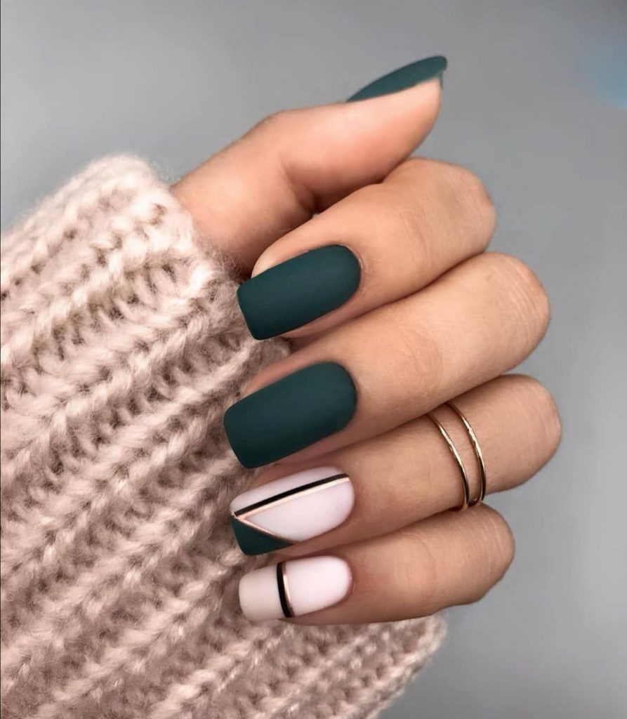 Medium Fall Nails 2023 16 Ideas: Embrace the Season with Style and Sophistication