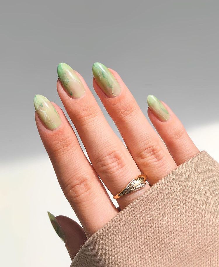 Green Fall Nail 2023 16 Ideas: Embrace Nature's Colors in Your Nail Art