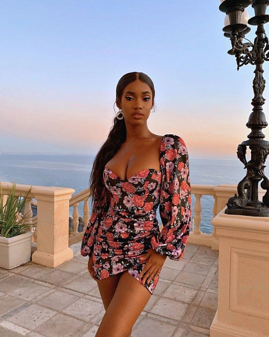 Tropical Temptation: Must-have Summer Vacation Outfits for Black Women