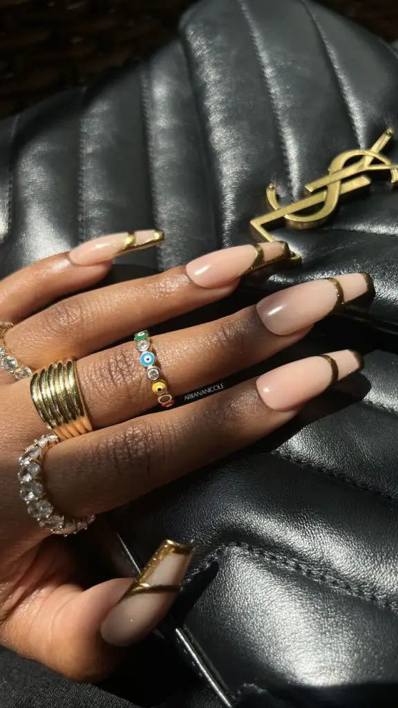 Elevate Your Look: Exceptional French Tip Nails Design Ideas for Dark ...