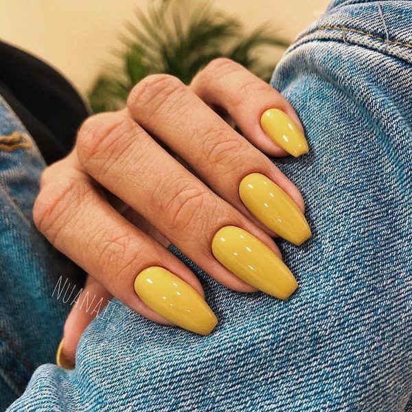 The Art of Autumn: Unleashing Creativity with Fall Yellow Nail Art Designs and Patterns for 2023