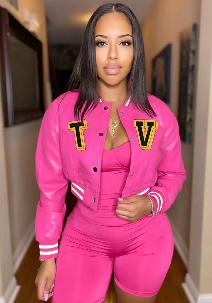 Pink Outfits for Black Women: Streetwear 16 Ideas