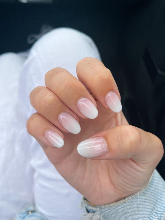 Fall Nails Round French 16 Ideas: Embrace Elegance and Warmth for the Season