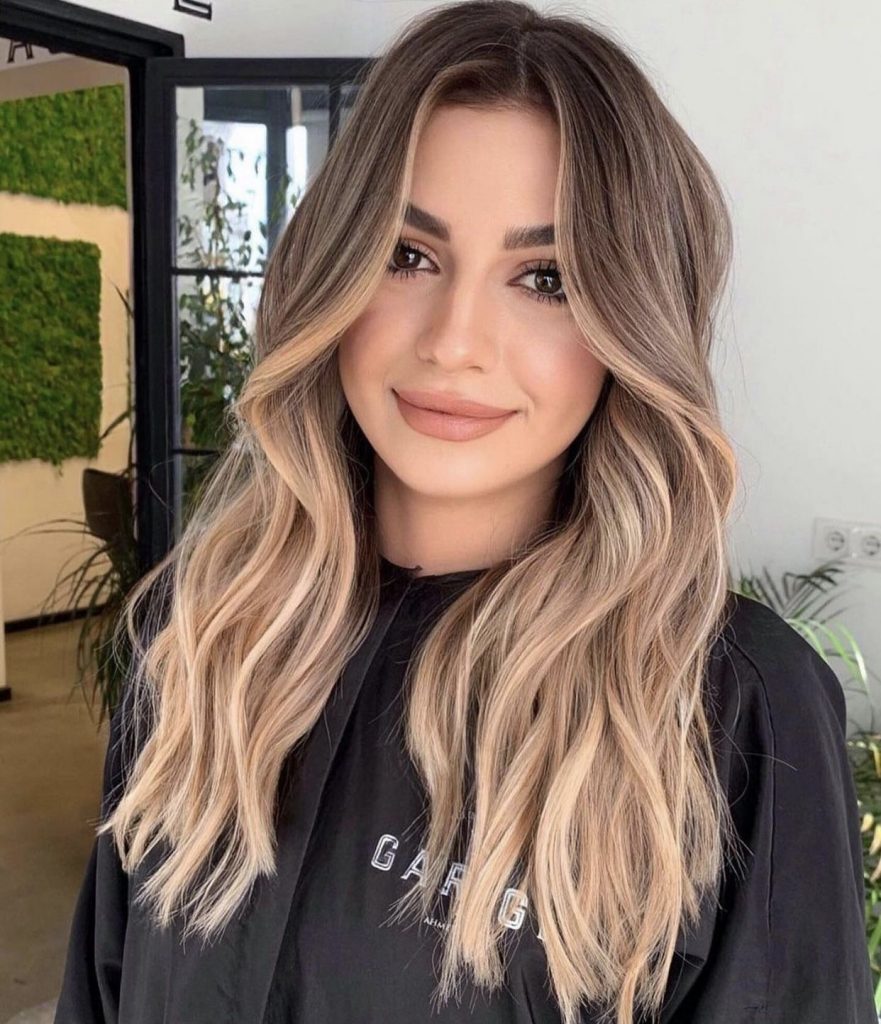 Lograr un Precioso Color de Cabello de Otoño: Cautivante Caramelo 18 Ideas