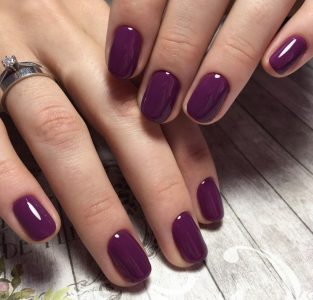 Fall Nail Colors for Women Over 40: Timeless and Chic 15 Ideas - Fall