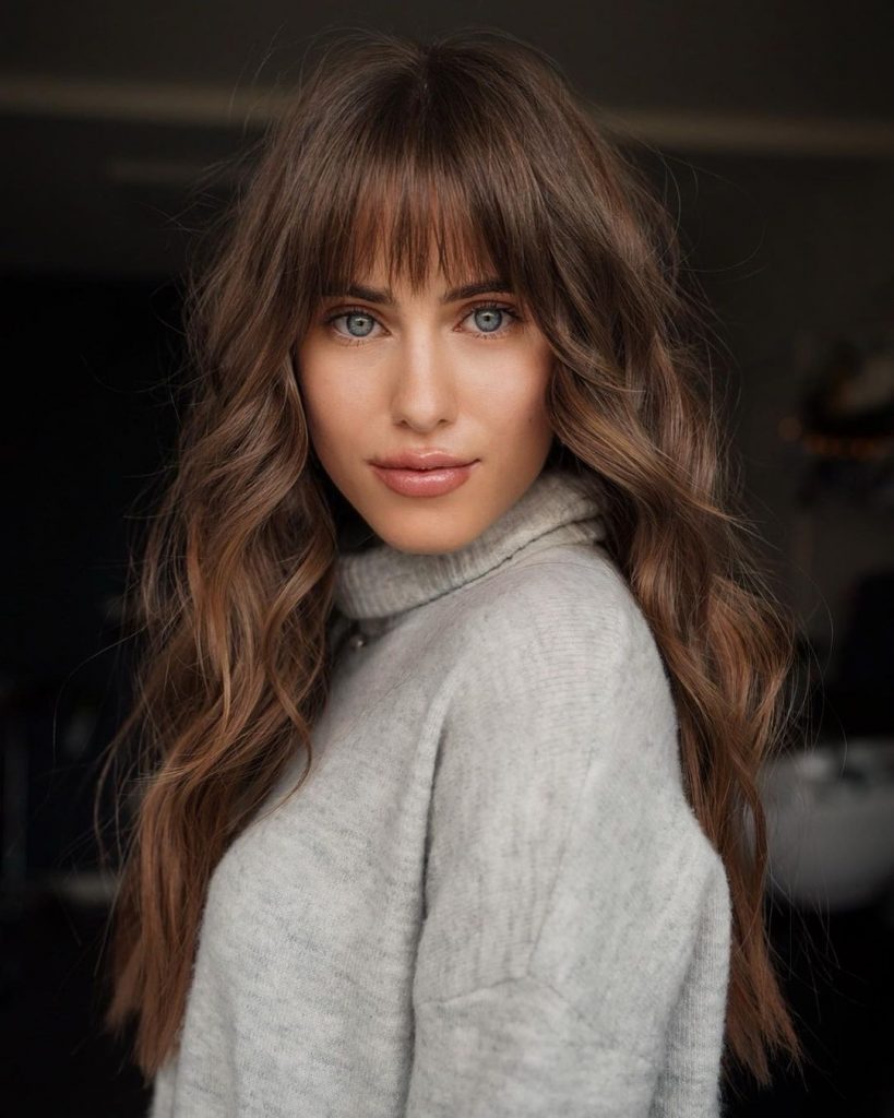 Fall Haircuts for Oval Face 2023 15 Ideas