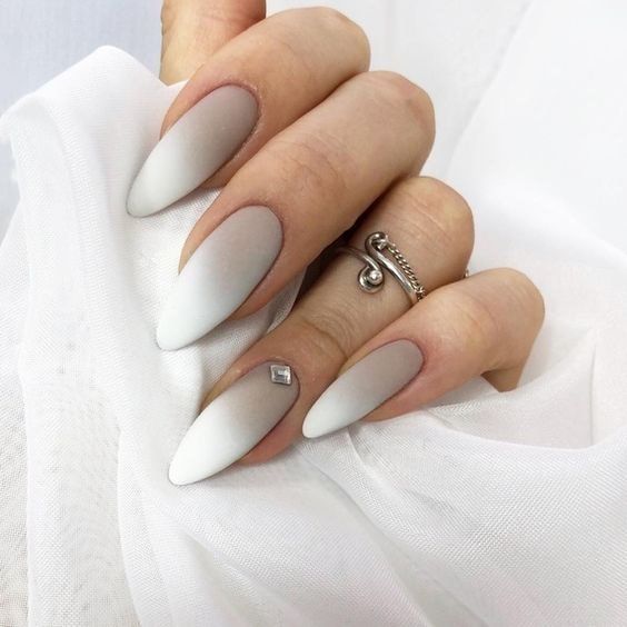 Dusty Nails 15 Ideas: Adding a Vintage Touch to Your Nail Art