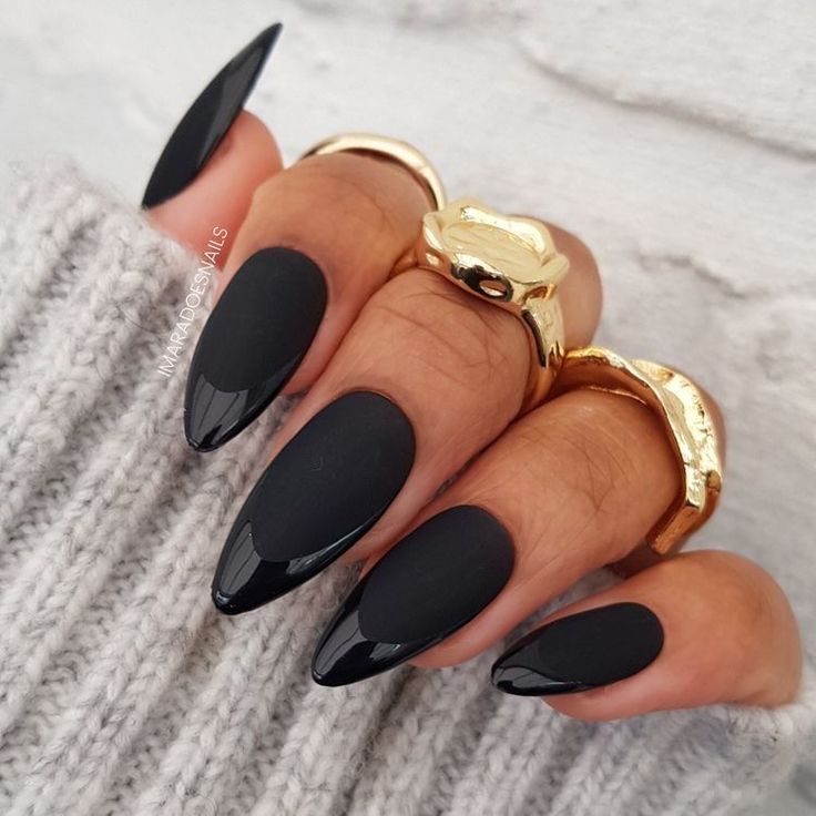 Black Nails Acrylic 20 nápadů: Přijměte odvážný a elegantní vzhled