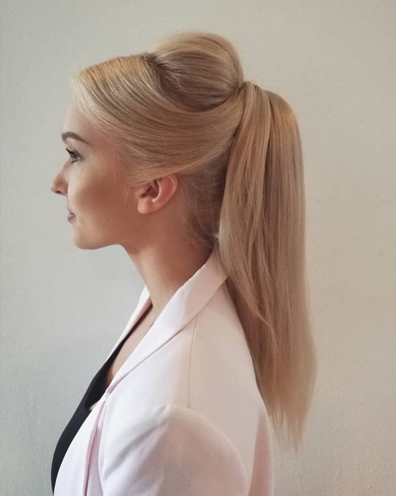 Ponytail Hairstyles for Women Over 40 18 Ideas: Embrace Elegance and Versatility