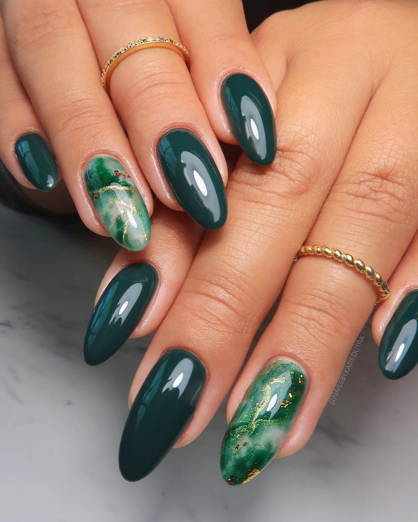Green Nails Acrylic 24 Ideas: Embracing Nature's Charm on Your Fingertips