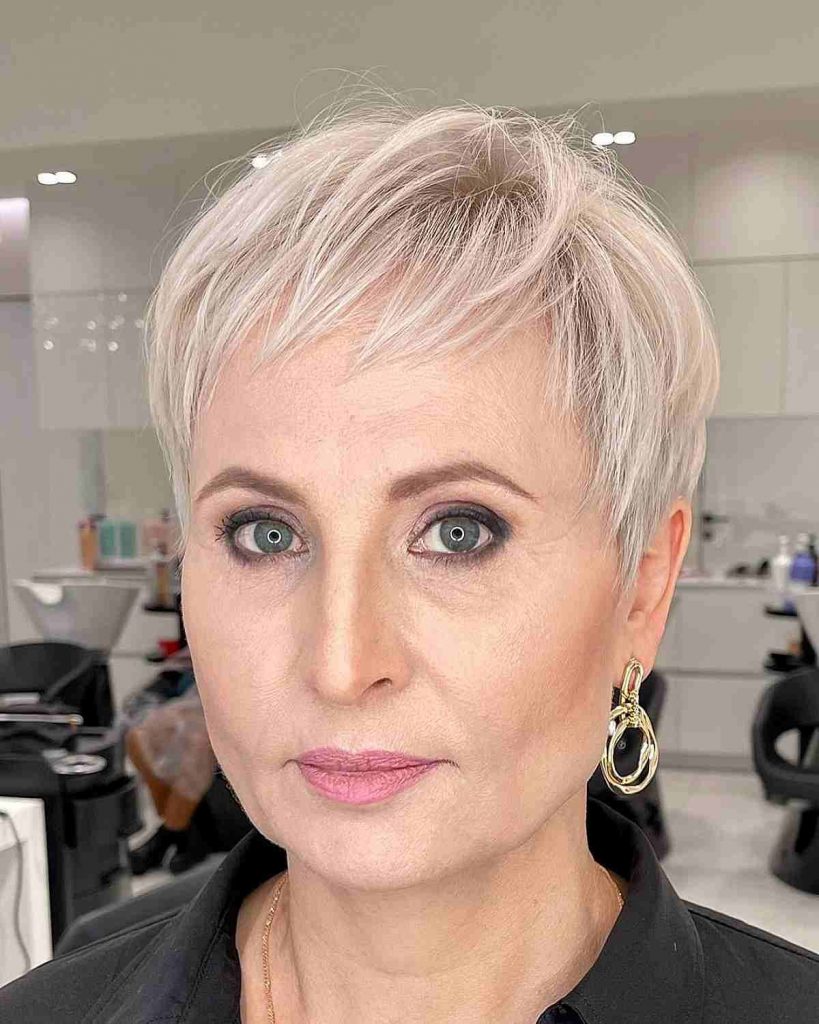 50 Plus Hairstyle 16 Ideas: Embrace Your Gorgeous Gray