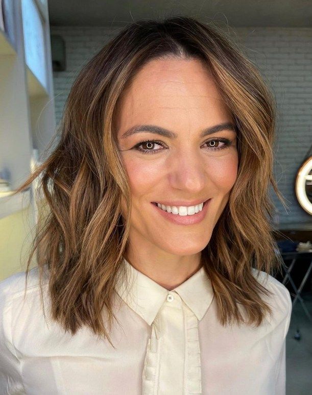 Choppy Lob Haircuts 16 Ideas: Embrace the Trendy and Playful Look