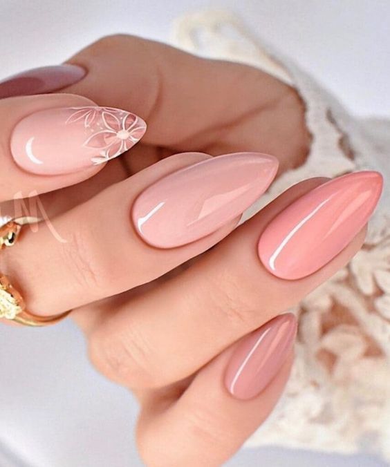 Jednoduchý design nehtů 22 nápadů: Vyjádřete se pomocí kreativního nail artu