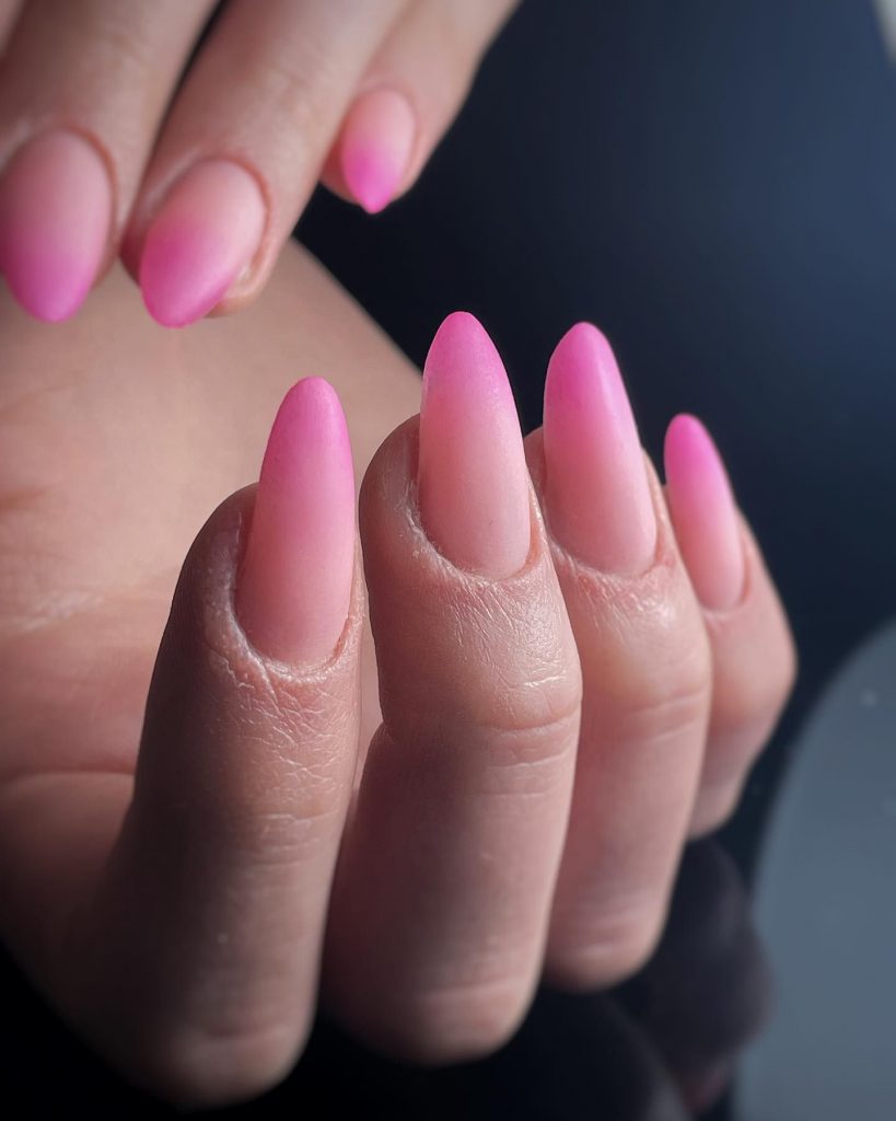 Přírodní růžové nehty 18 nápadů: Přijměte eleganci s jemnými odstíny
