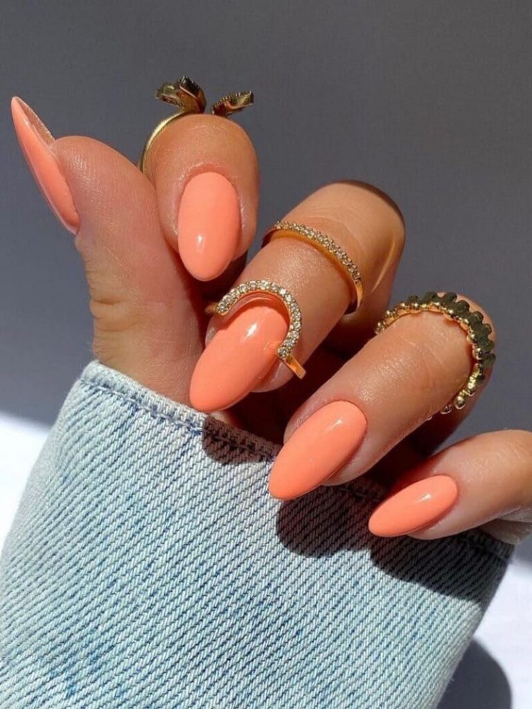 Nails Broskvová barva 22 nápadů: Přijměte eleganci a teplo