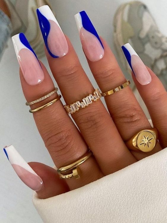 Blue and White Nails 18 Ideas: Embrace Elegance with Stunning Nail Designs