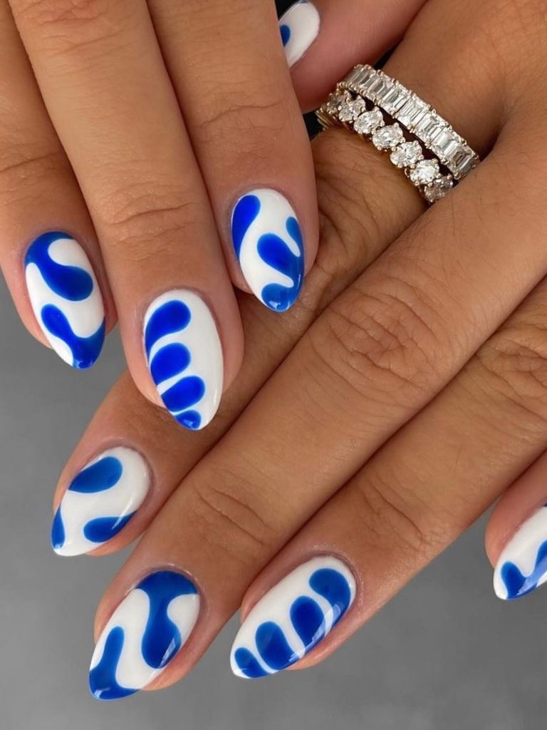 Blue and White Nails 18 Ideas: Embrace Elegance with Stunning Nail Designs