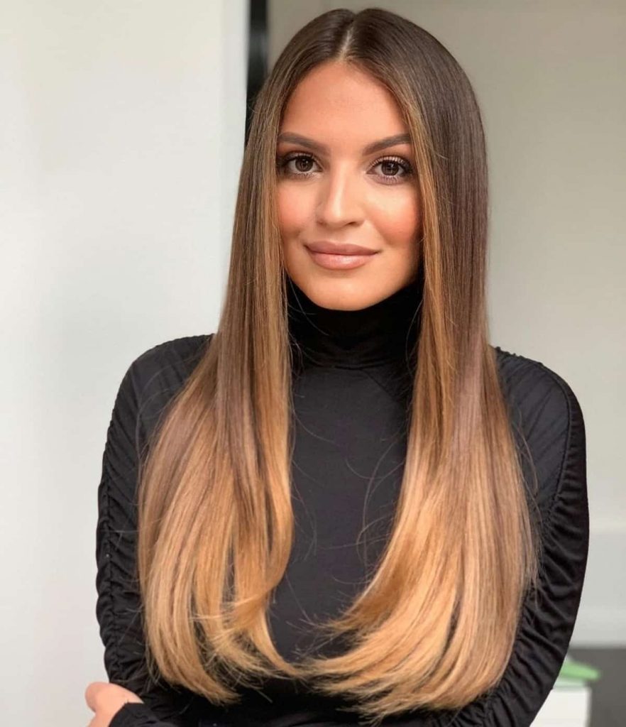 Sleek and Straight Haircut 21 Ideas: Embrace Elegance and Simplicity