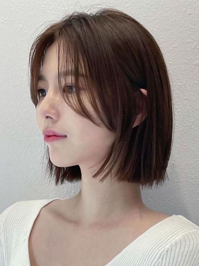 Korean Haircut 18 Ideas for Women with Bangs: Elevate Your Style Game