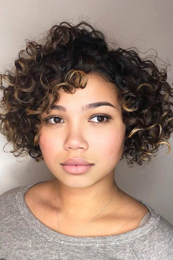 Bob Hairstyles for Plus Size Women: Flattering 16 Ideas to Embrace Your Beauty