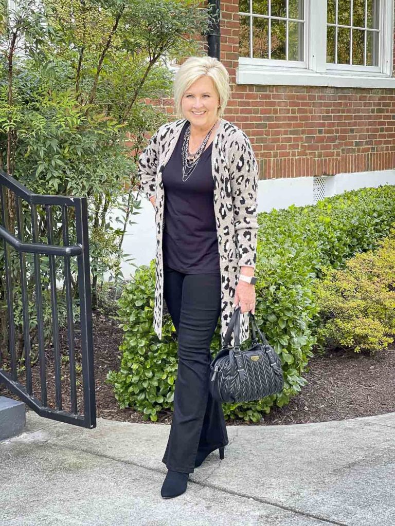 Plus Size Fall Outfits Over 50 18 Ideas: Embrace Fashion and Comfort