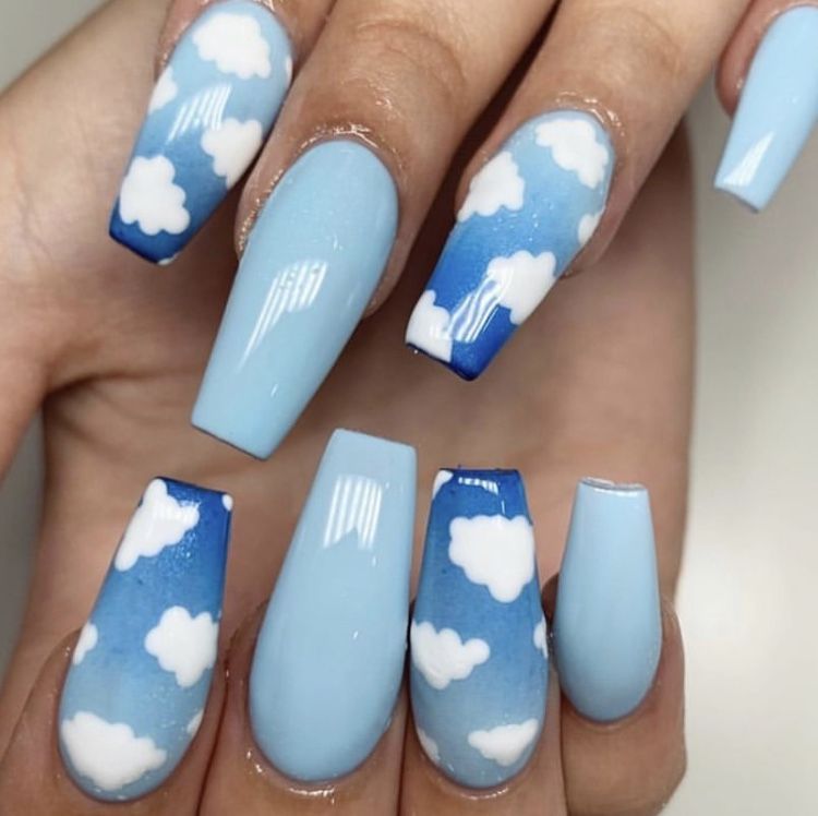 Blue and White Nails 18 Ideas: Embrace Elegance with Stunning Nail Designs