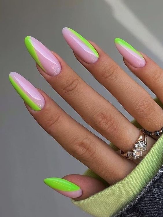 Neon Nails 22 nápadů: Elektrifikujte svůj vzhled oslnivým nail artem