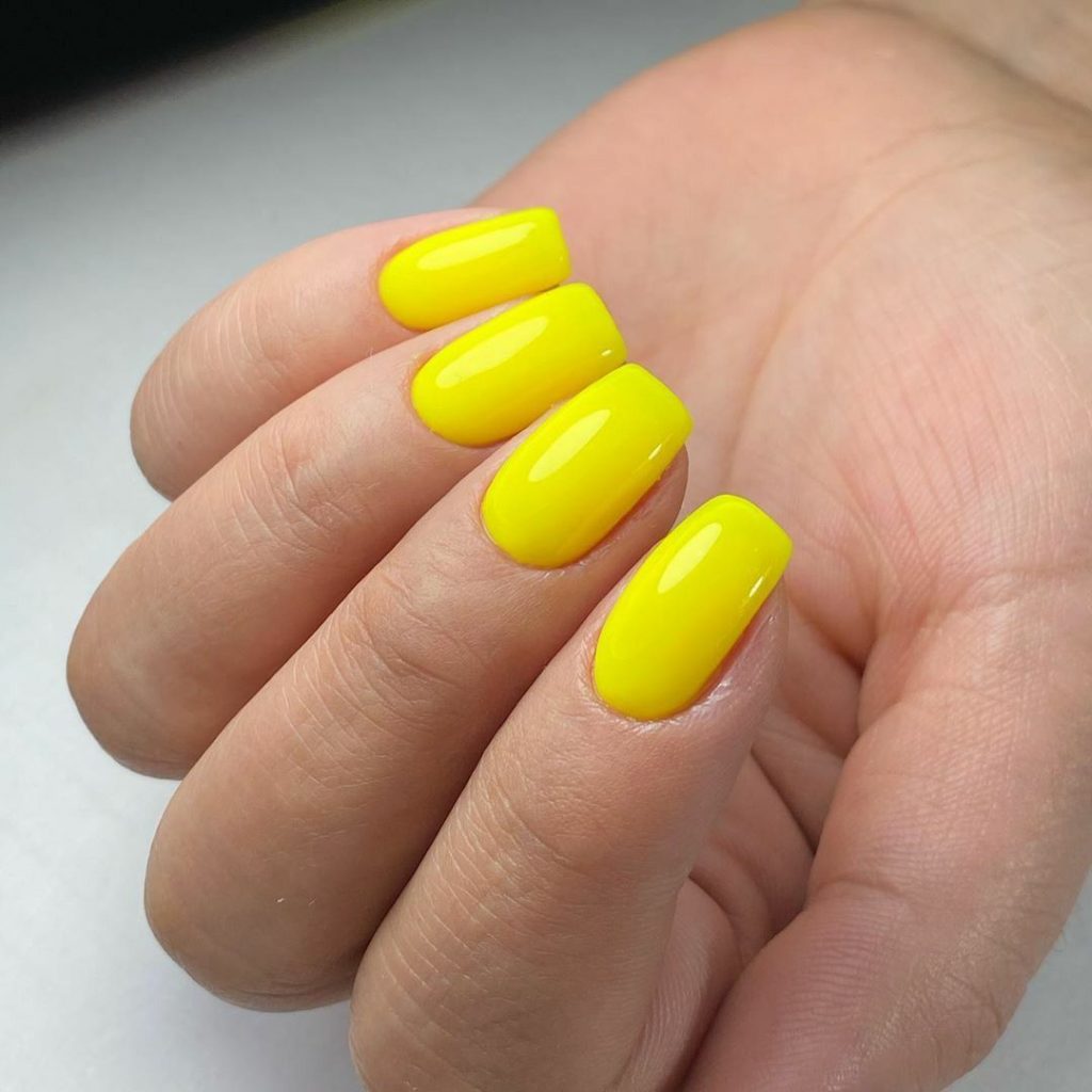 Trendy Yellow Nails 20 Ideas: Embrace the Sunshine with Stylish Nail Art