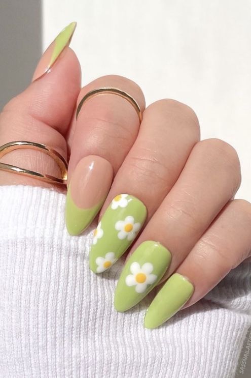 Flower Nail Art 16 Ideas: Blooming Trends for Creative Nail Enthusiasts