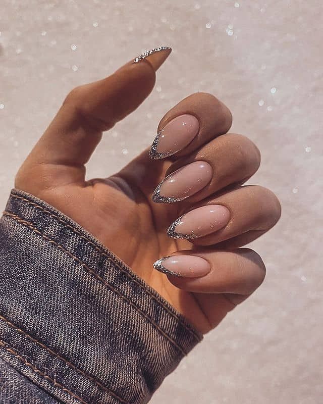 Jednoduchý design nehtů 22 nápadů: Vyjádřete se pomocí kreativního nail artu