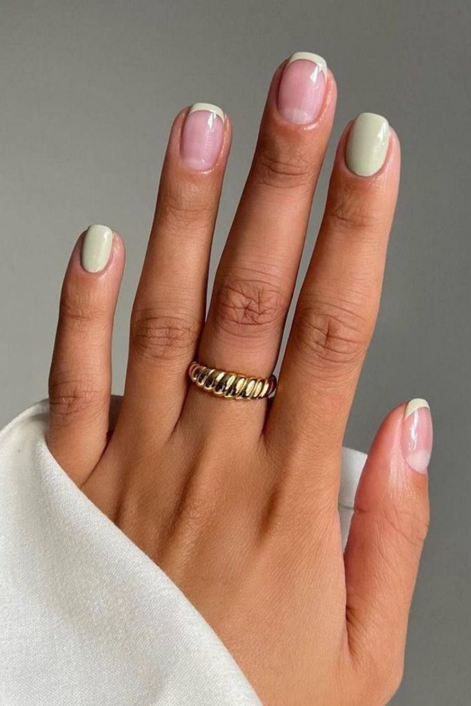 Short Gel Nails 20 Ideas: Embrace Elegance and Convenience