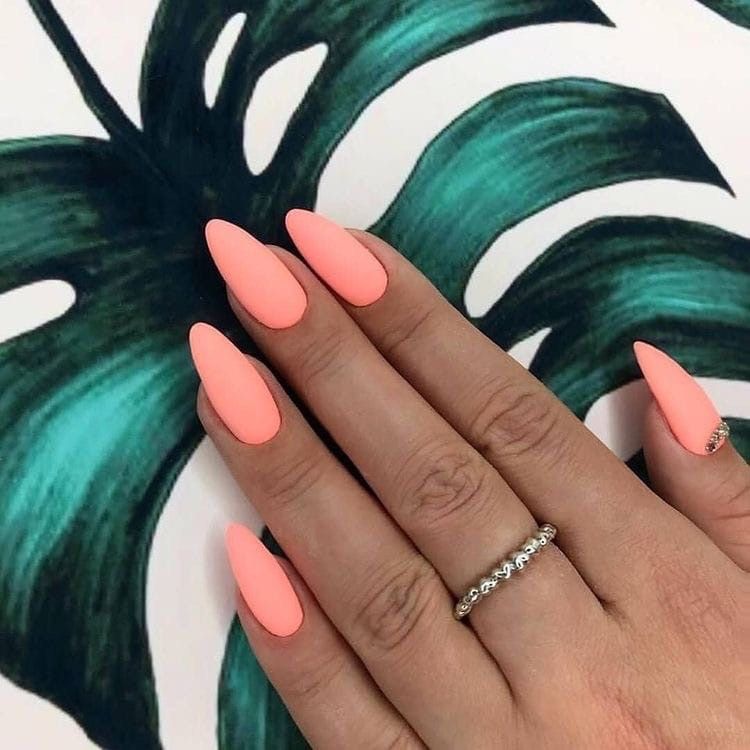 Nails Broskvová barva 22 nápadů: Přijměte eleganci a teplo