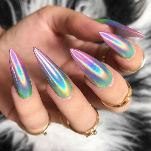 Almond Nails Chrome 21 Ideas: Přidání lesku a lesku do hry na nehty