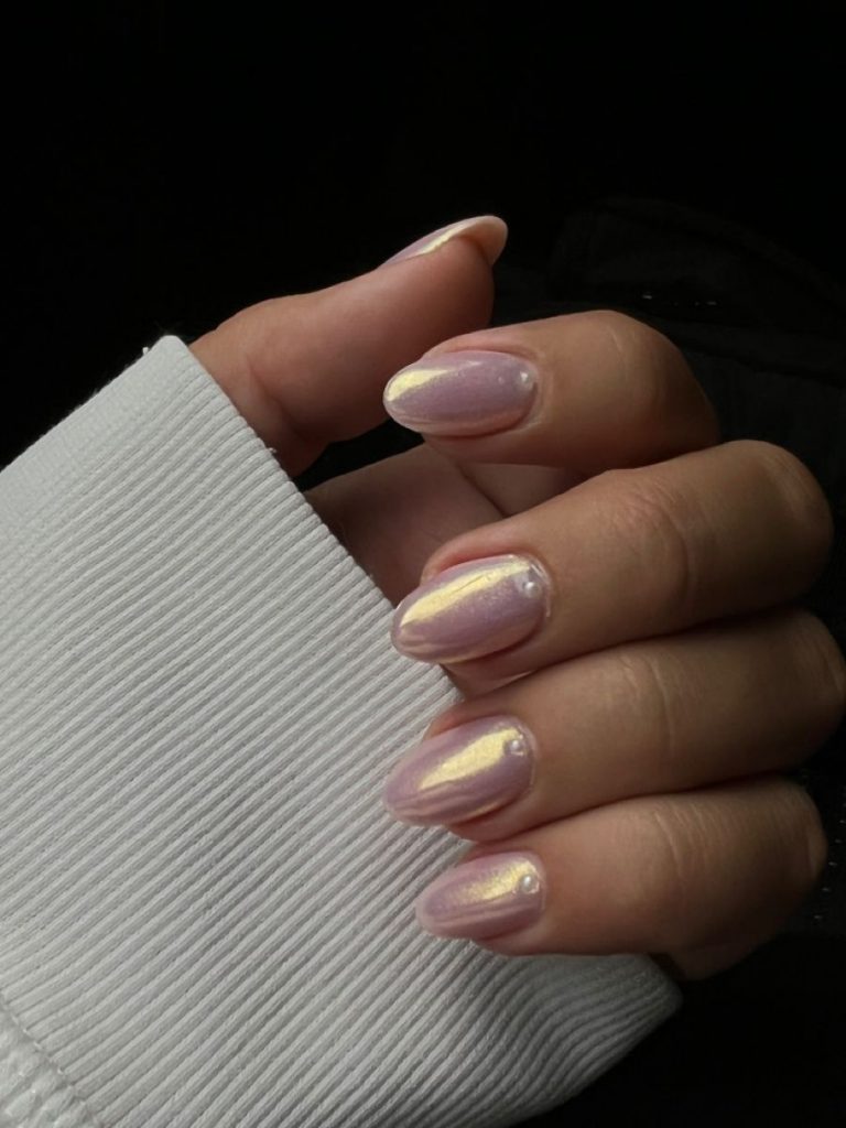 Light Gel Nail Colors 22 Ideas: Embrace Elegance and Charm