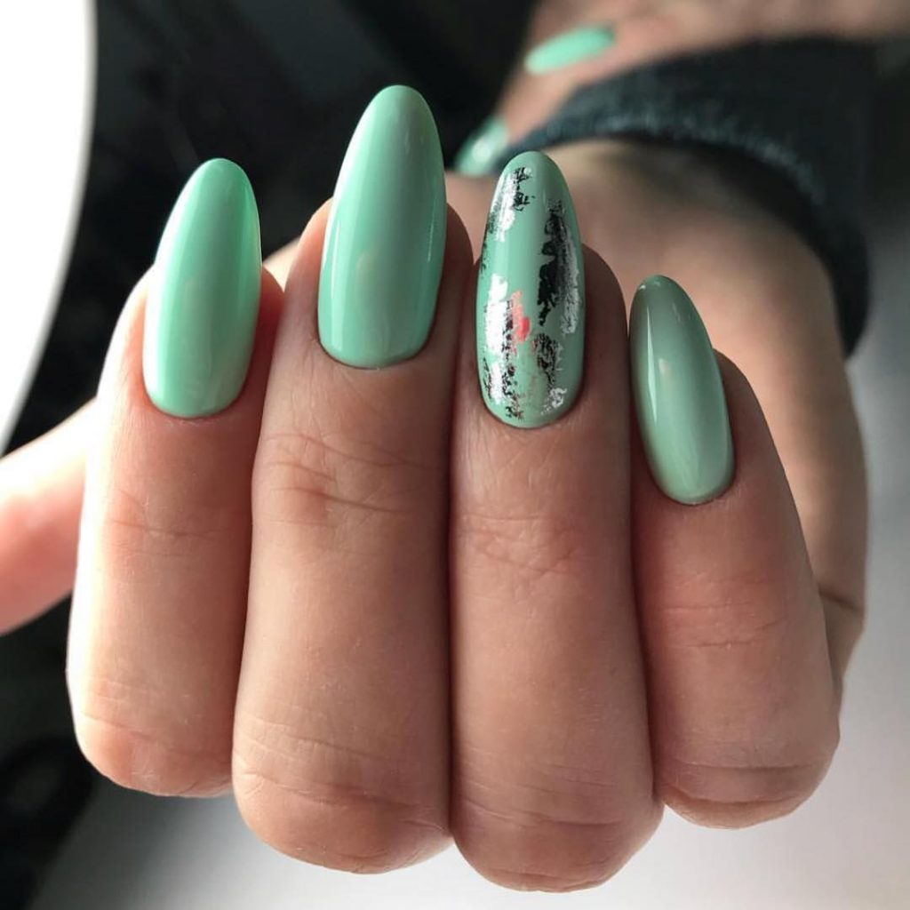 Pastel Green Nails 21 Ideas: Embrace the Subtle Elegance