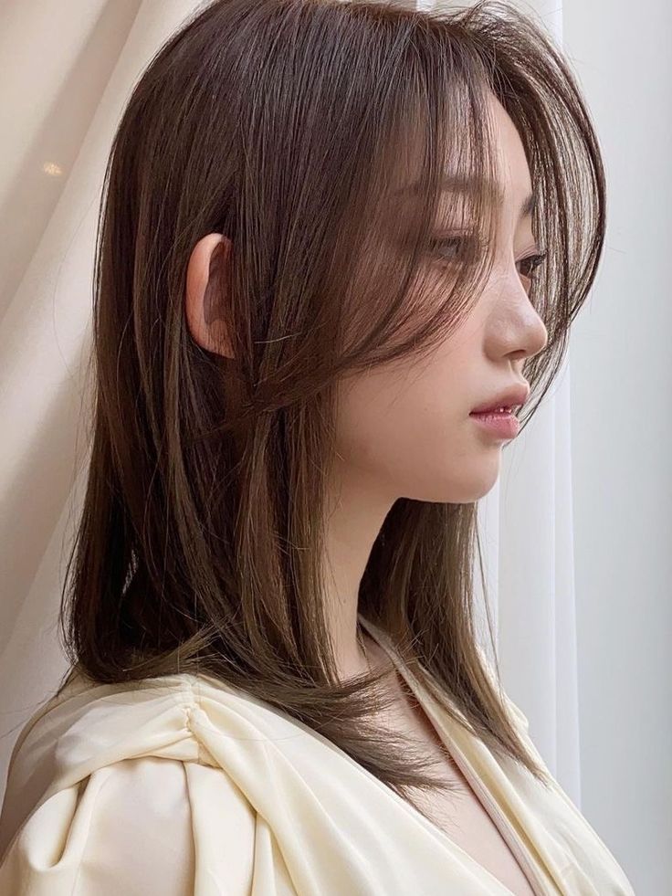 Korean Haircut 18 Ideas for Women with Bangs: Elevate Your Style Game