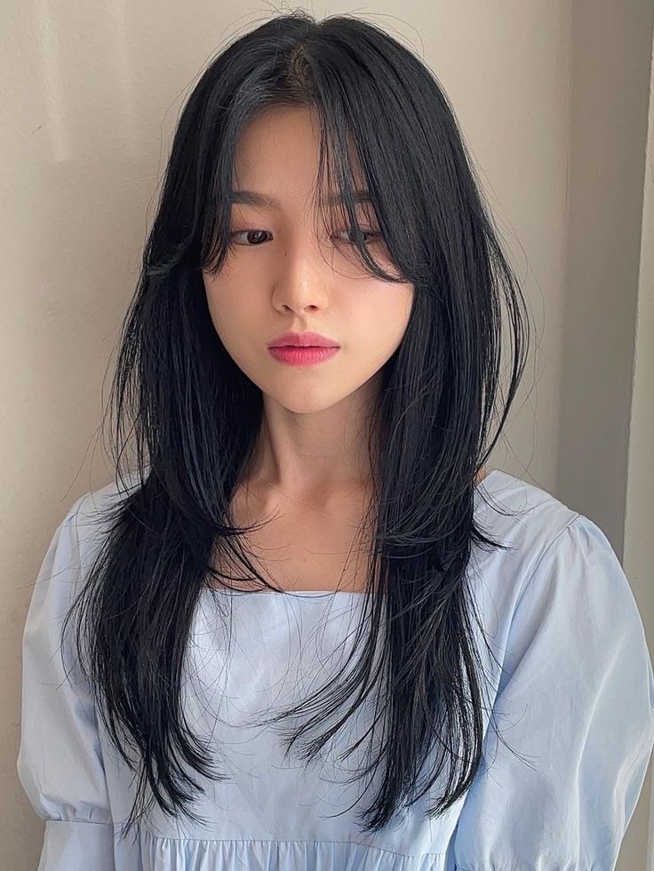 Korean Haircut 18 Ideas for Women with Bangs: Elevate Your Style Game