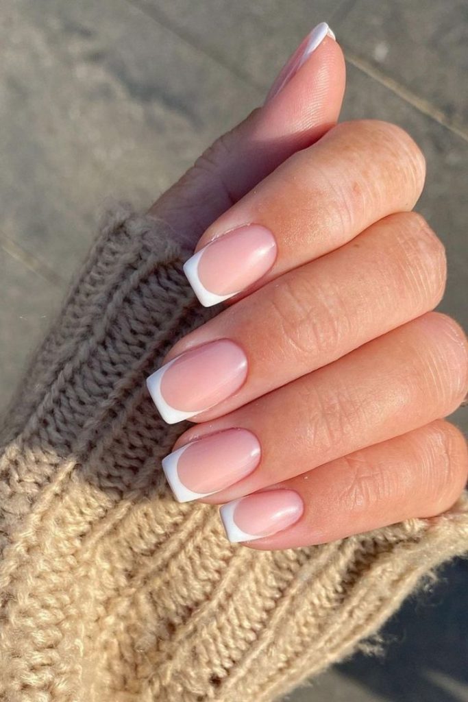 Short Nails Acrylic 16 Ideas: Embrace Elegance with Stylish and Chic Nail Designs