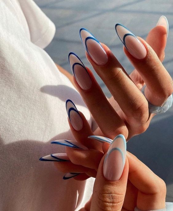 Jednoduchý design nehtů 22 nápadů: Vyjádřete se pomocí kreativního nail artu